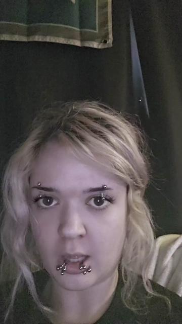 @graveyardratgirl