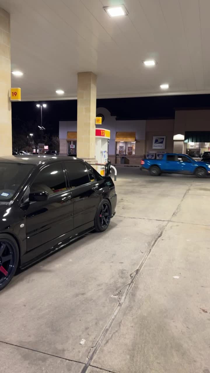 @Angel 🏎