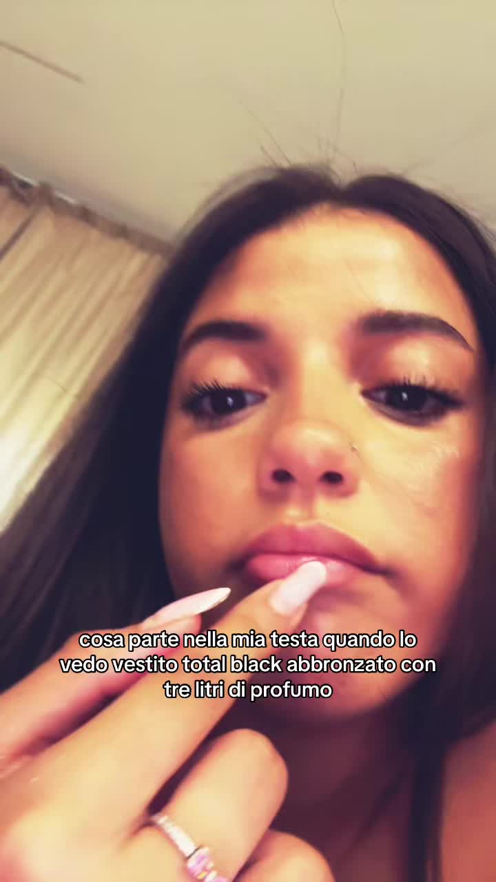 @essy🦋
