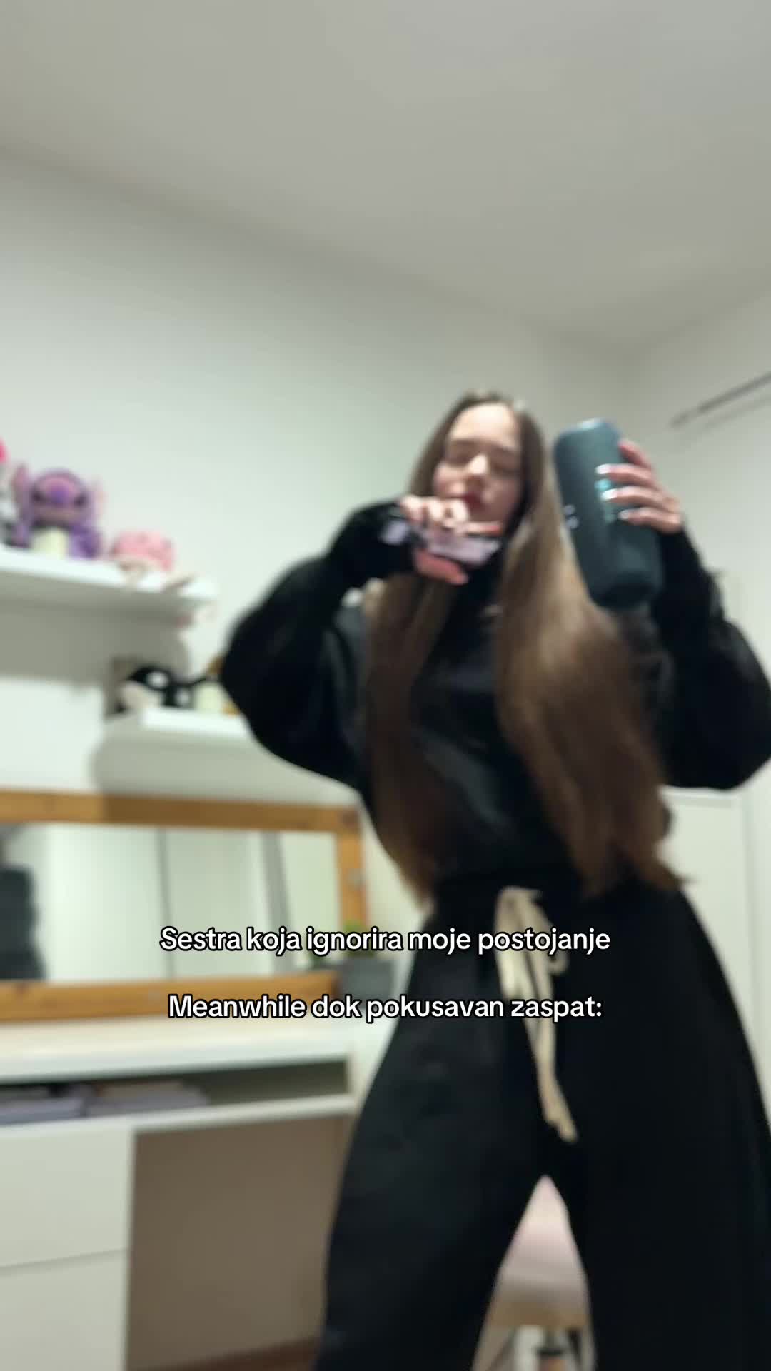 @nika.elez