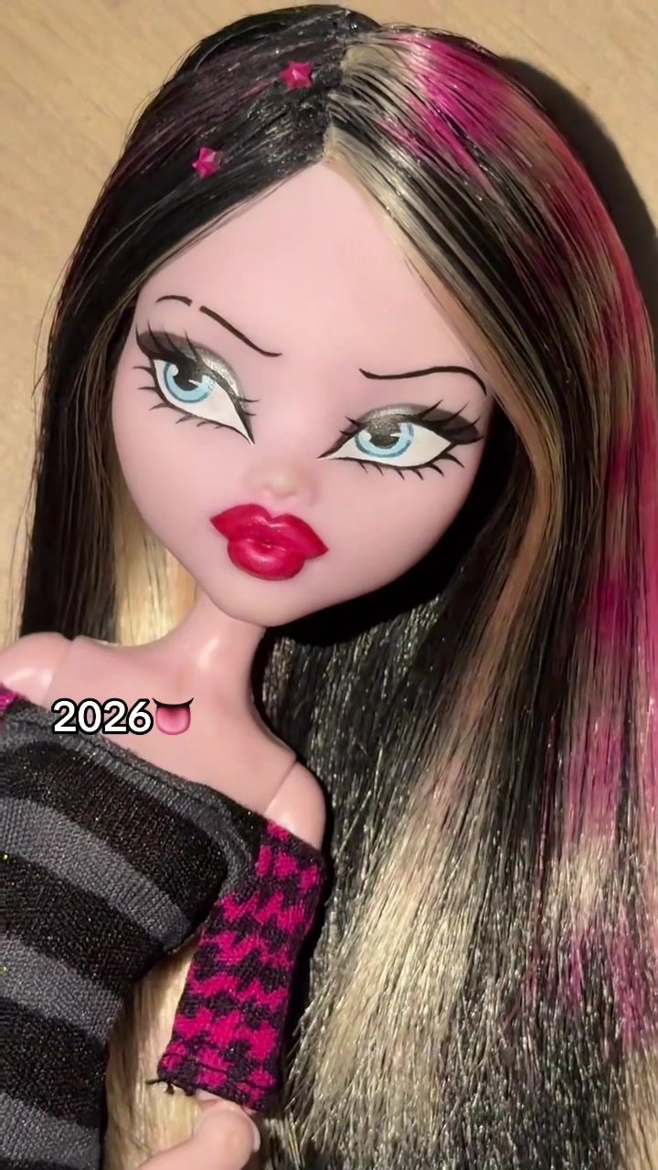 @be unique be a monster💗
