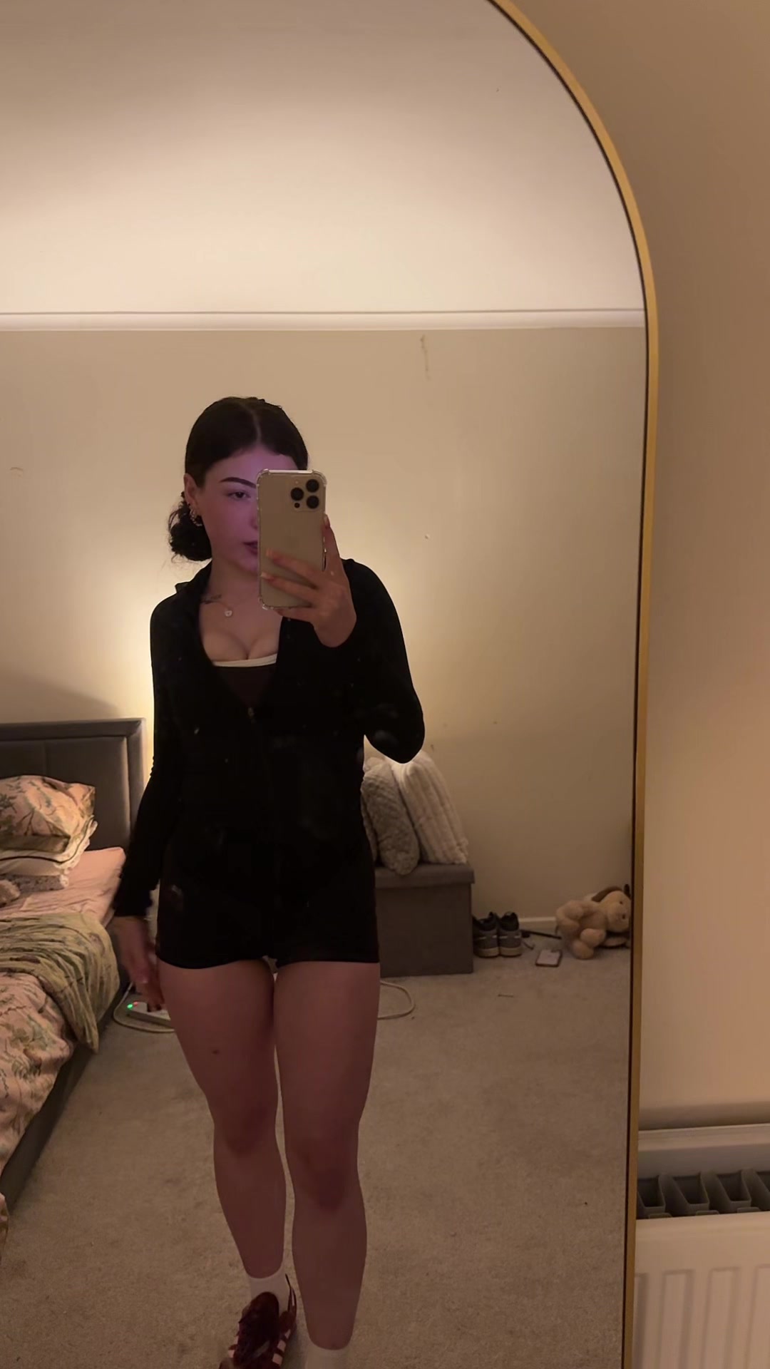 @𝑨𝑩𝑰 𝑺𝑨𝑶𝑰𝑹𝑺𝑬