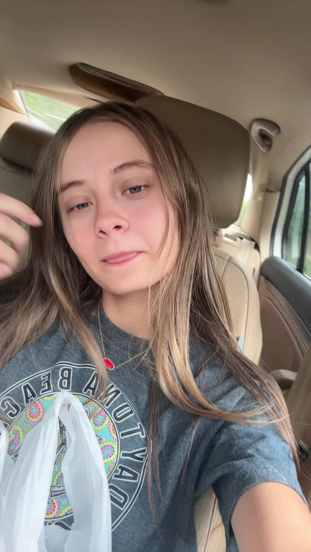 @itssmeavaa2