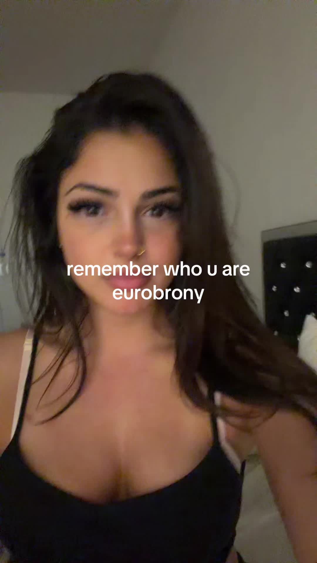 @shitdiculous