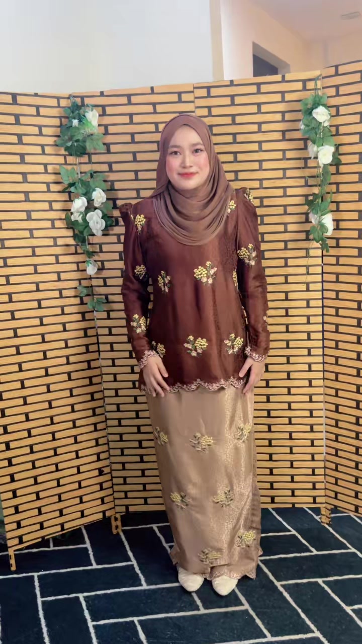 @aniscloset