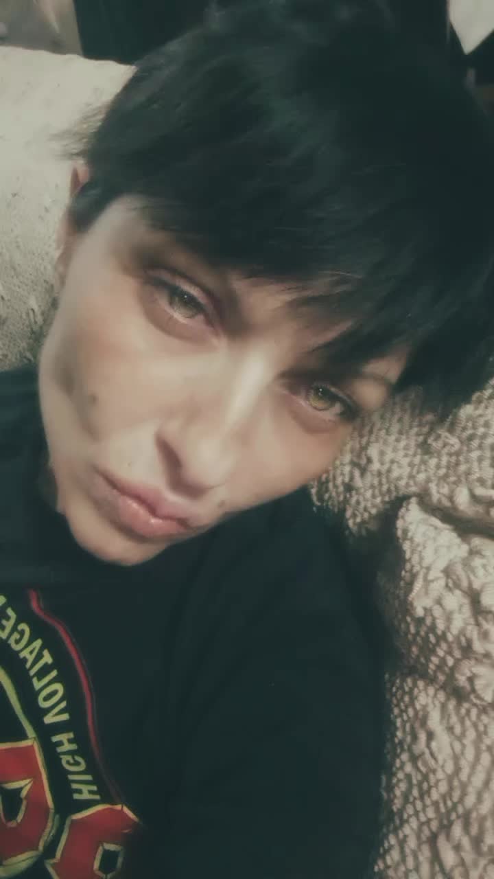 @anima fragile 🥲🖤
