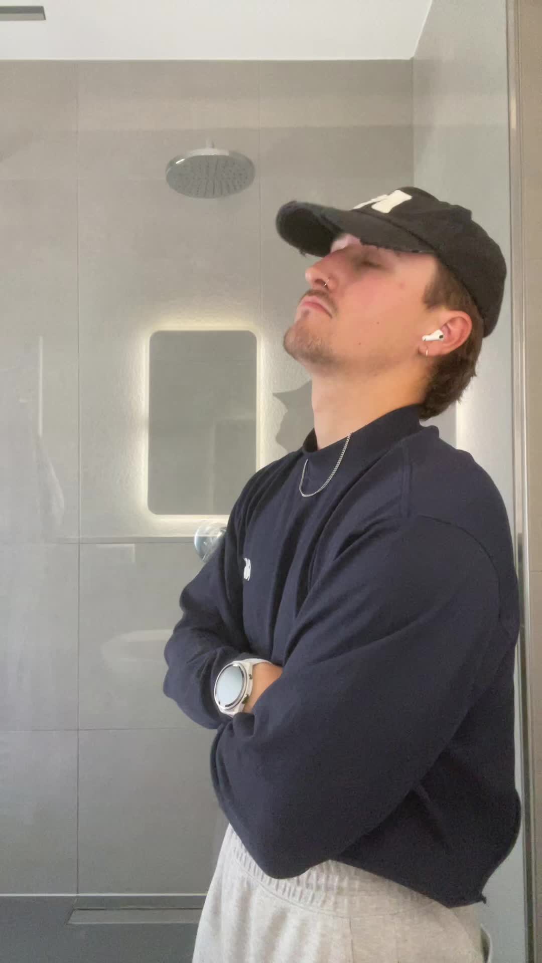 @manuphilly