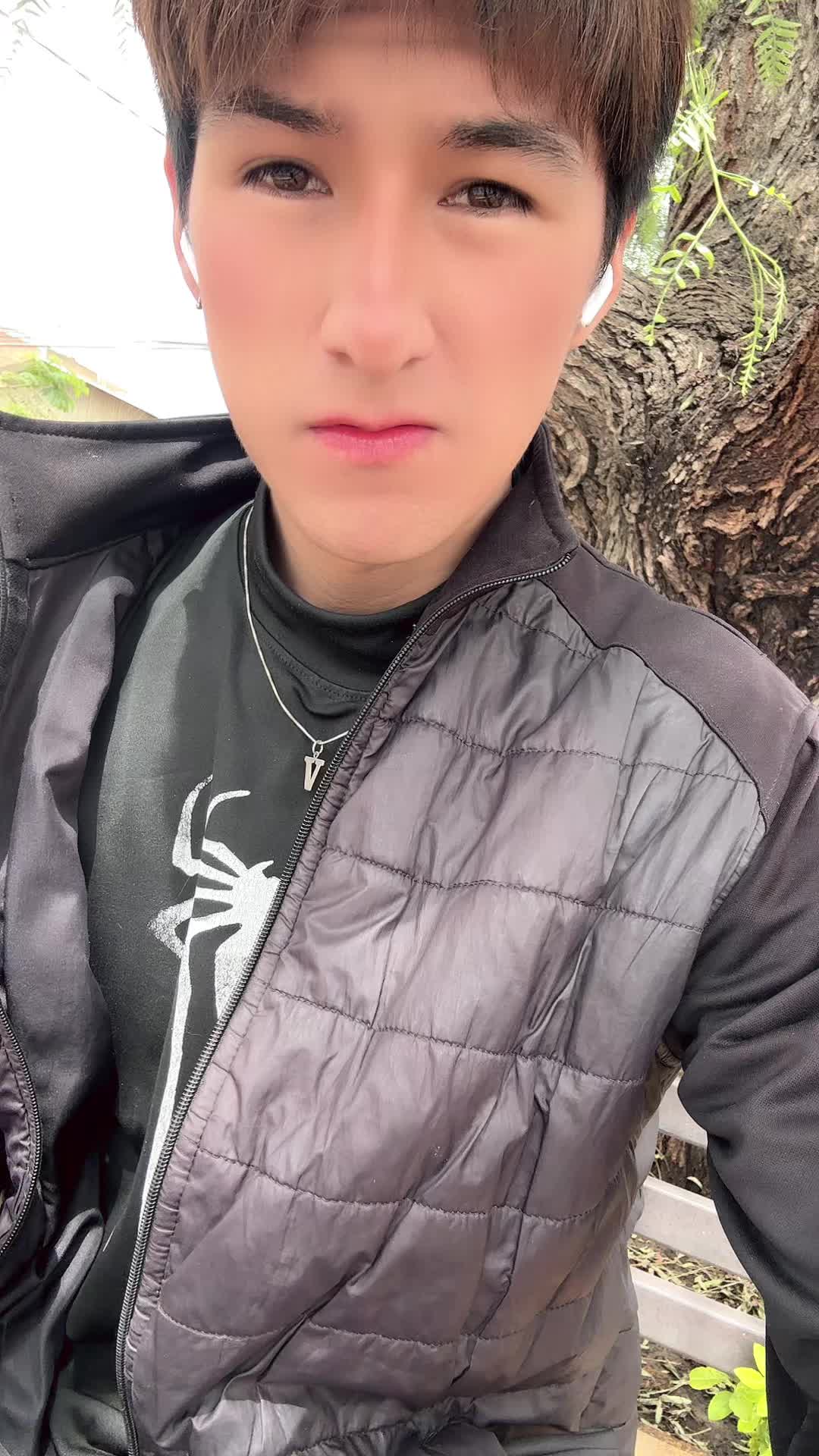 @ɮʀǟʏǟռ ʝɦօռֆ 🀄️