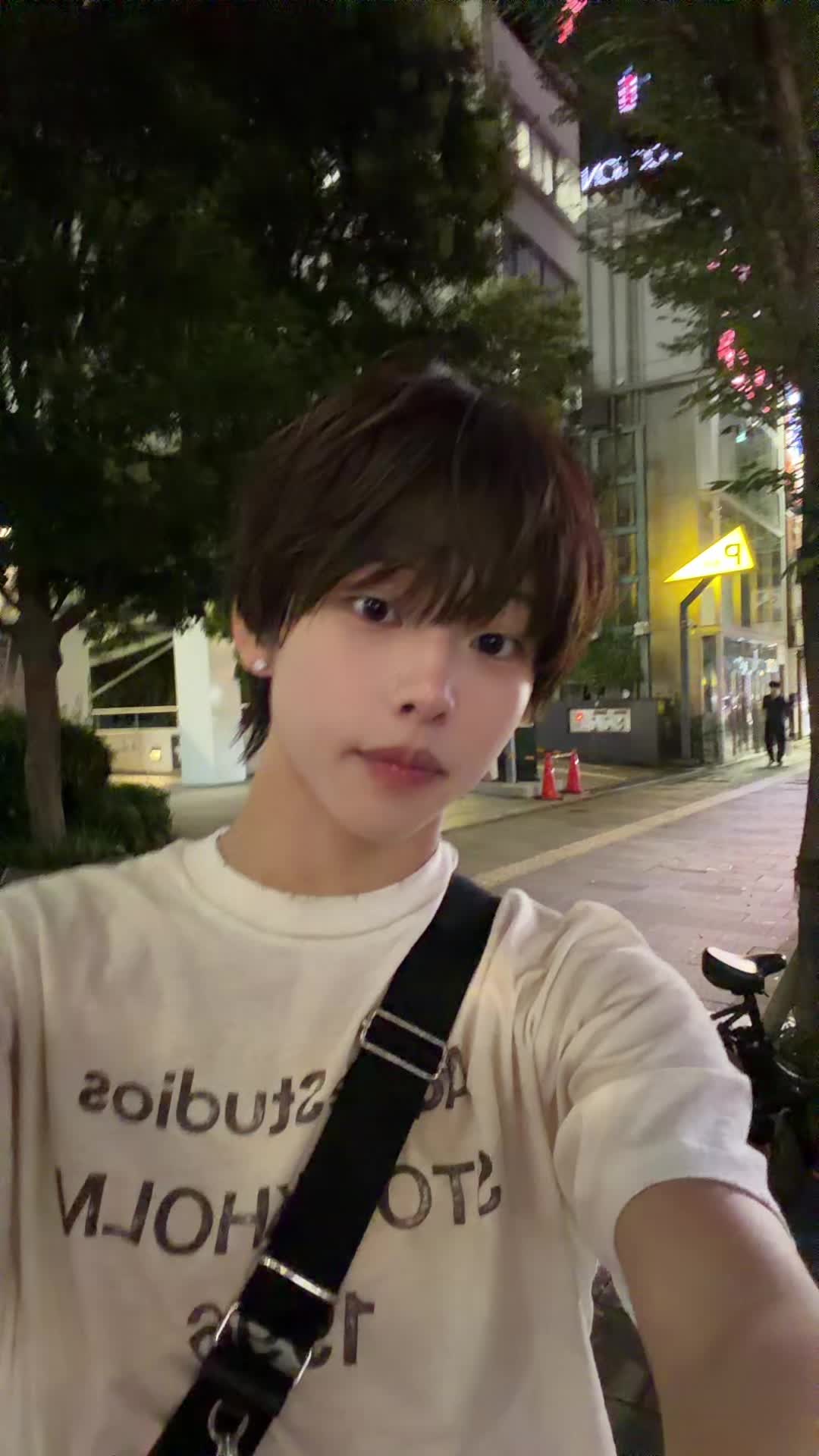 @春平