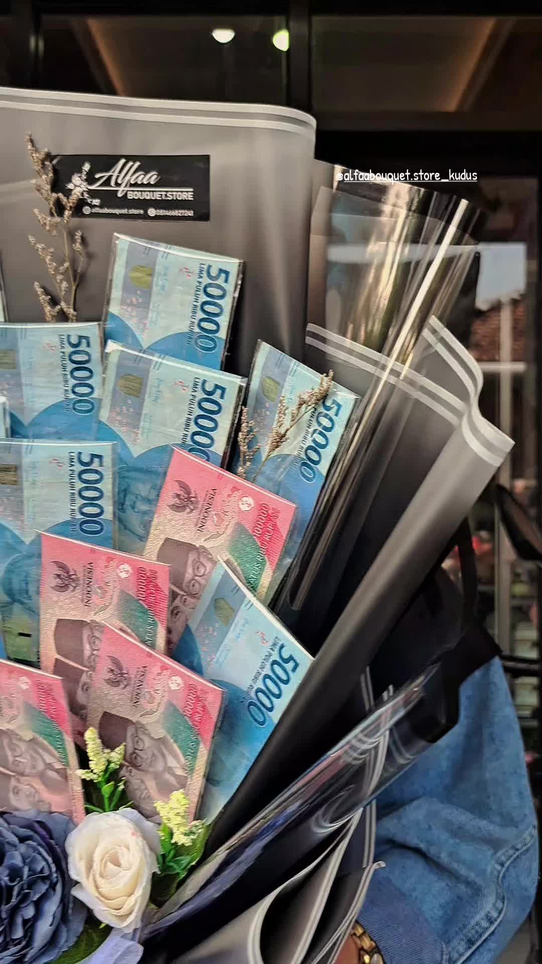 @Alfaabouquet.store