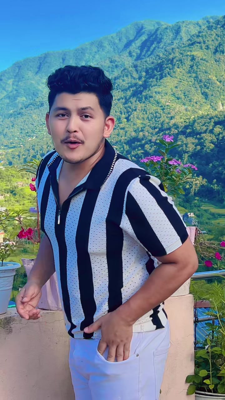 @उमेस(🎸🎧)