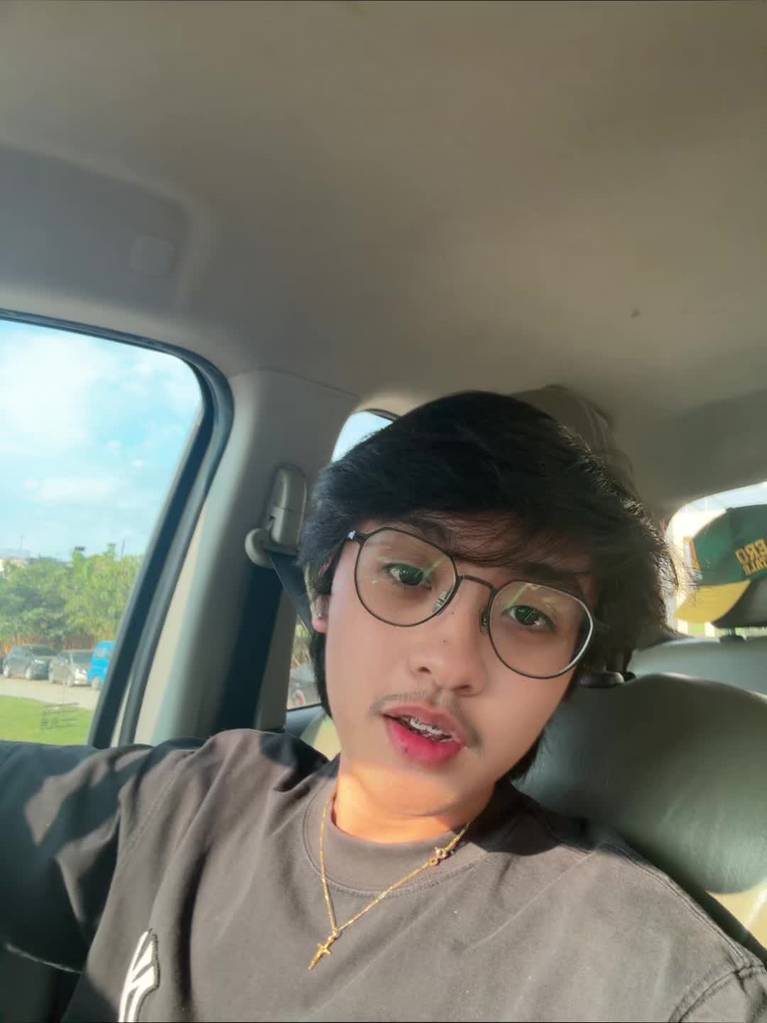 @Lek