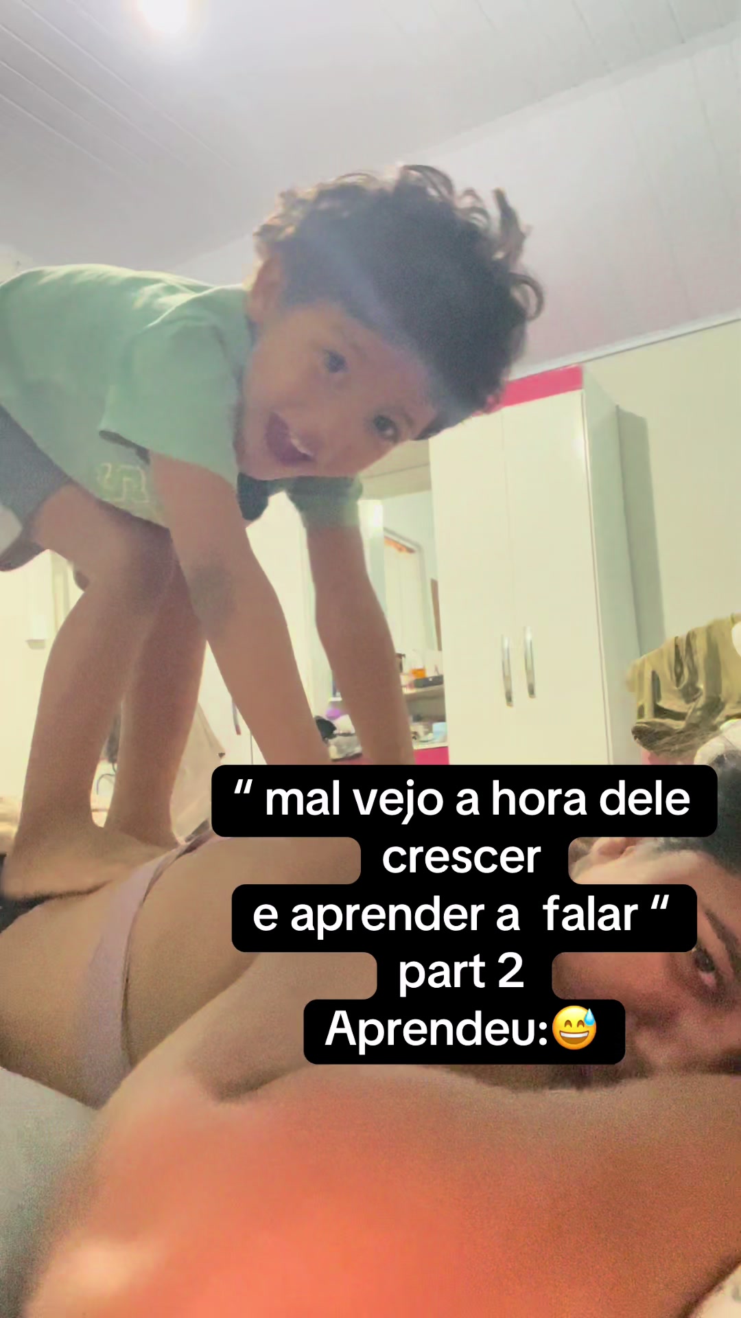@loyanneturibio