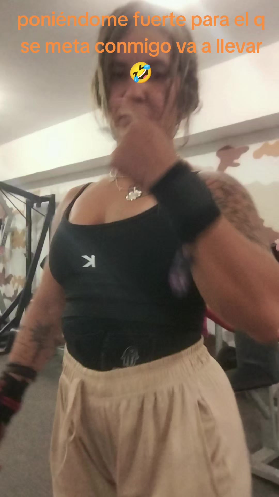 @la catira musculosa