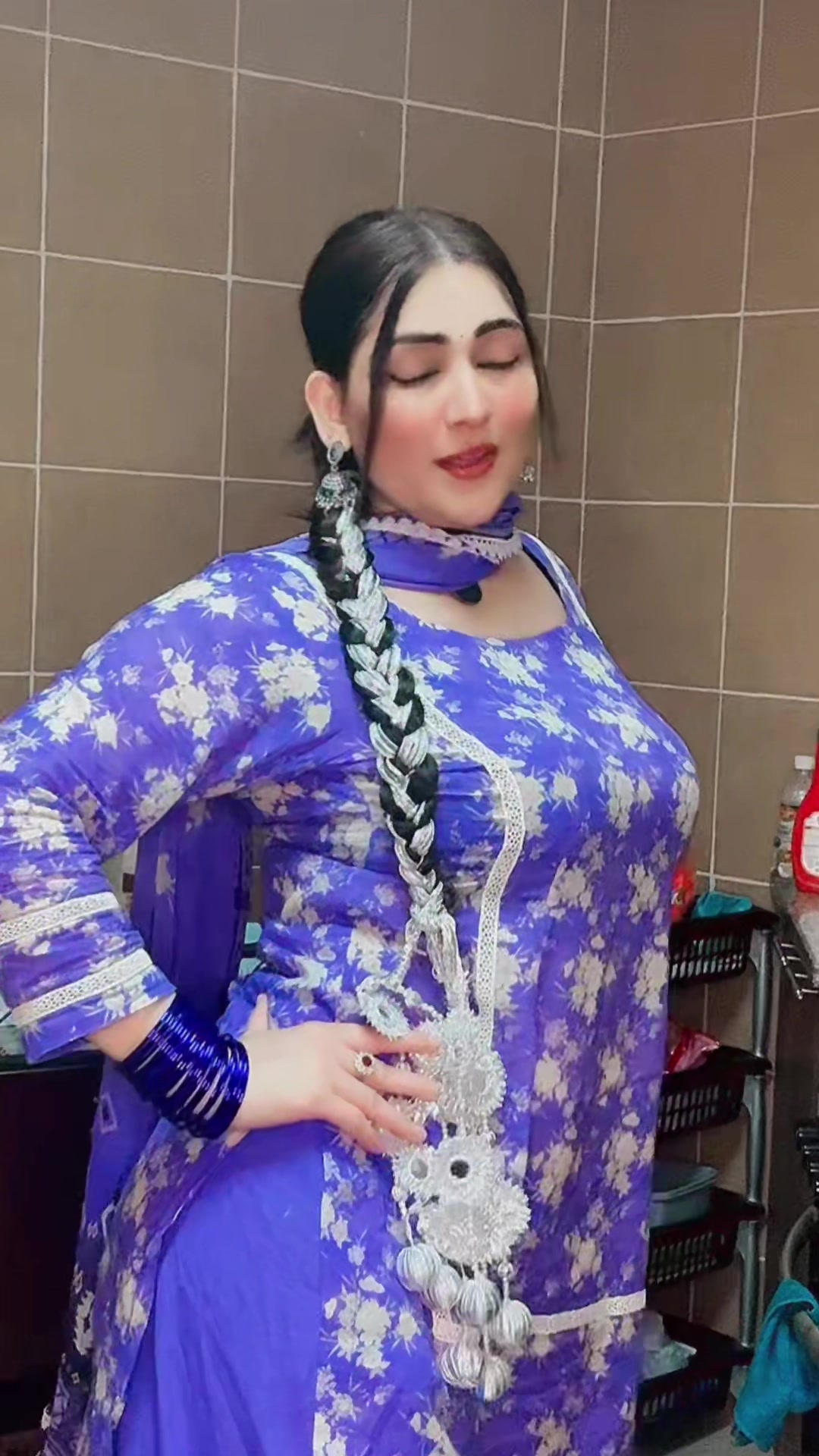 @🇵🇰𝚉𝚊𝚛𝚊 𝙱𝚞𝚝𝚝🇦🇪