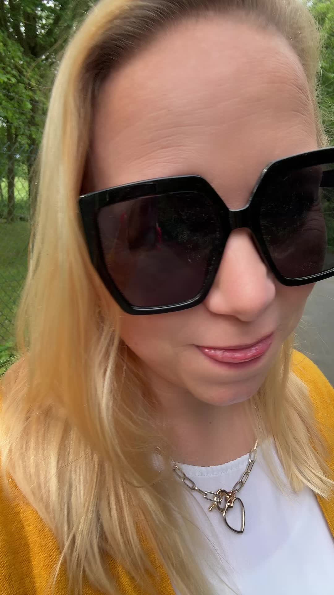 @kriskiss