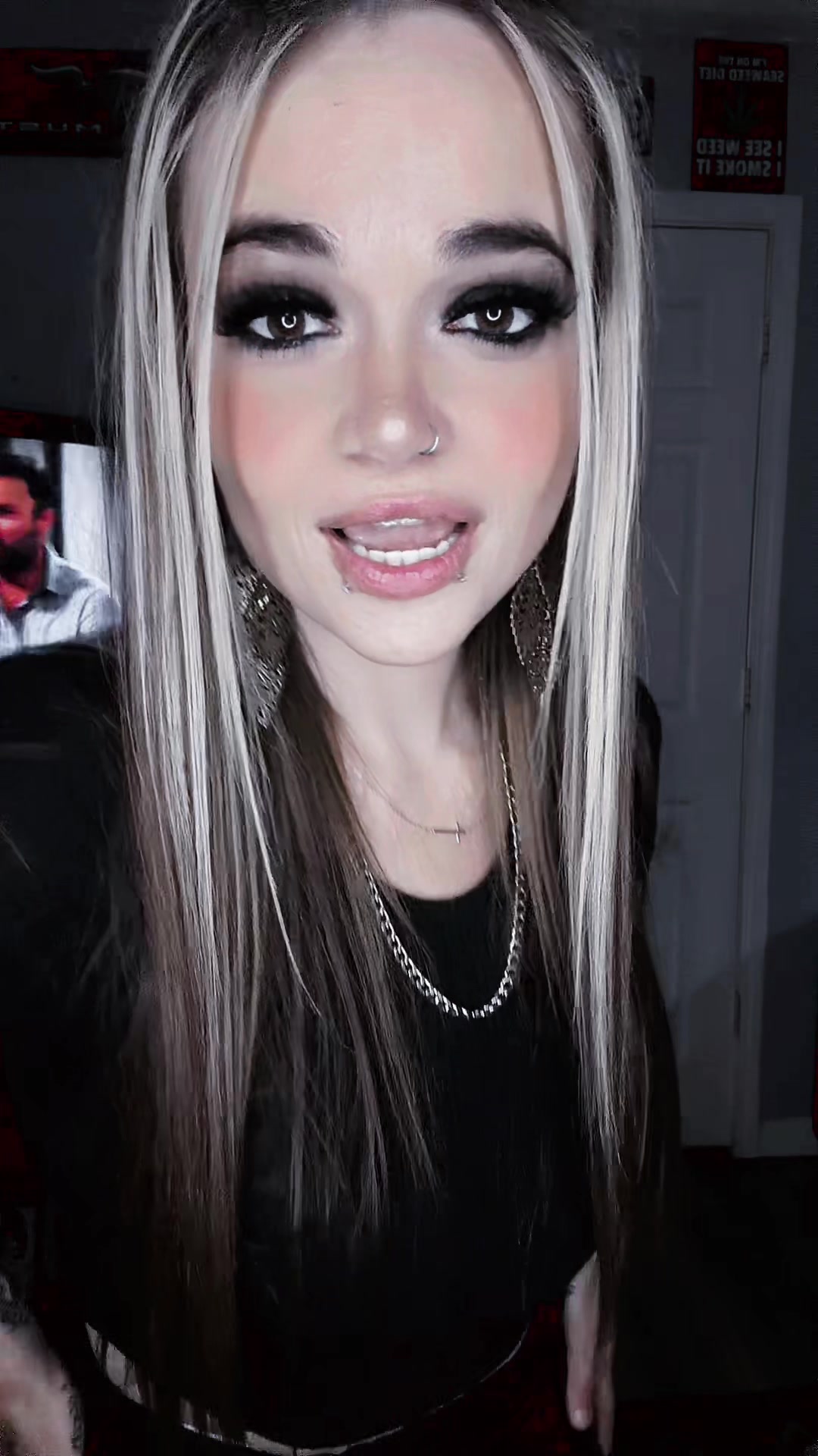 @Haley_420