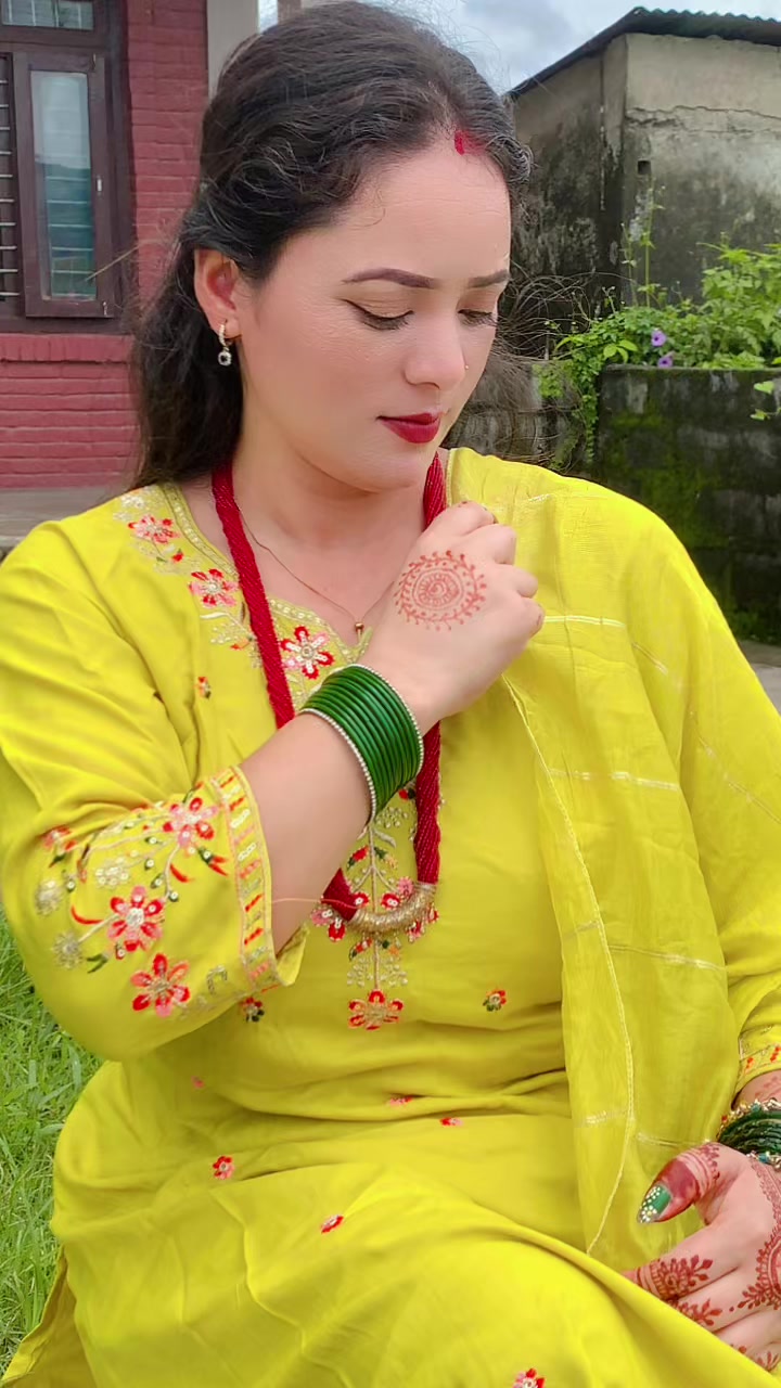 @karishmabishowkar0