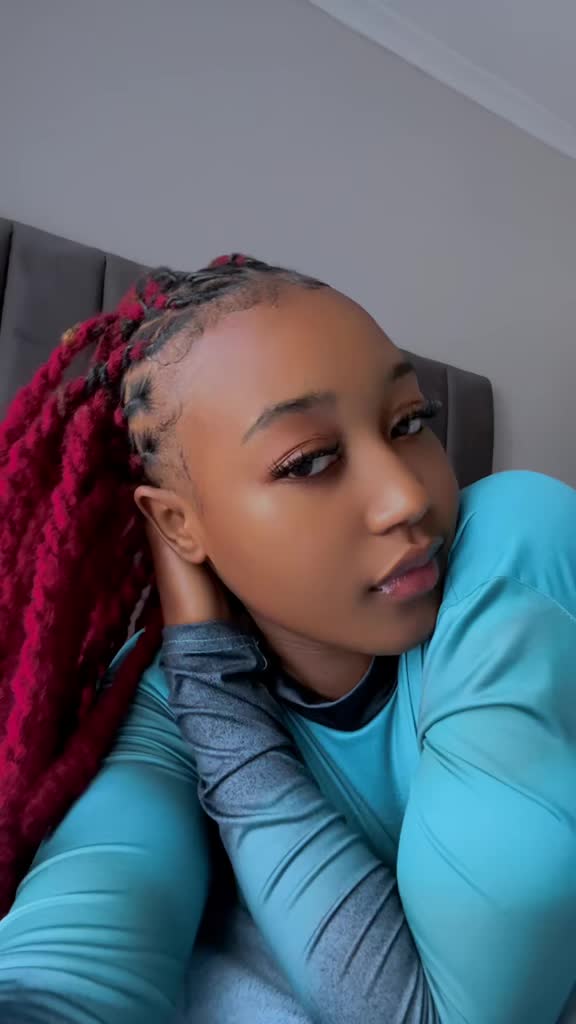 @Tadiwa💞🤞🦋
