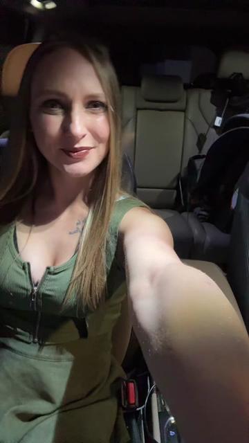 @Julia | Mom Mode After Dark