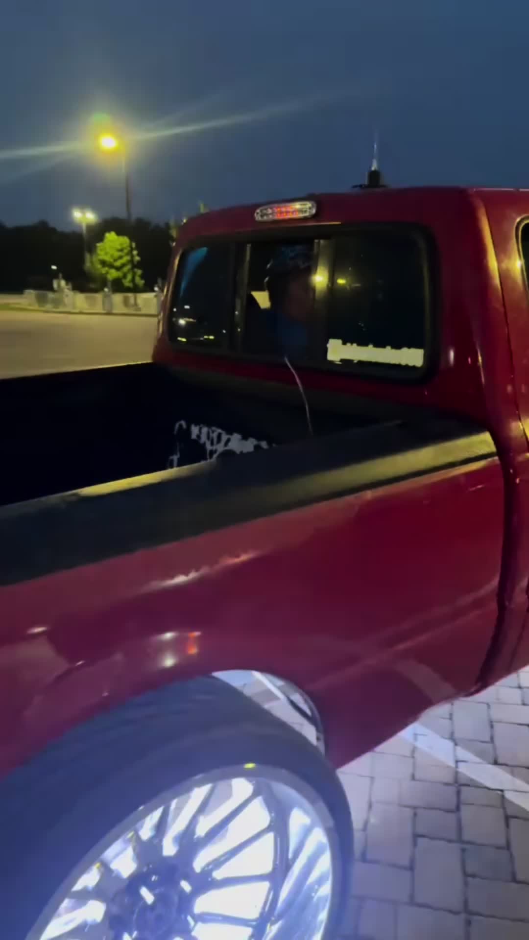 @𝙁𝙤𝙬𝙡𝙚𝙧 🐗