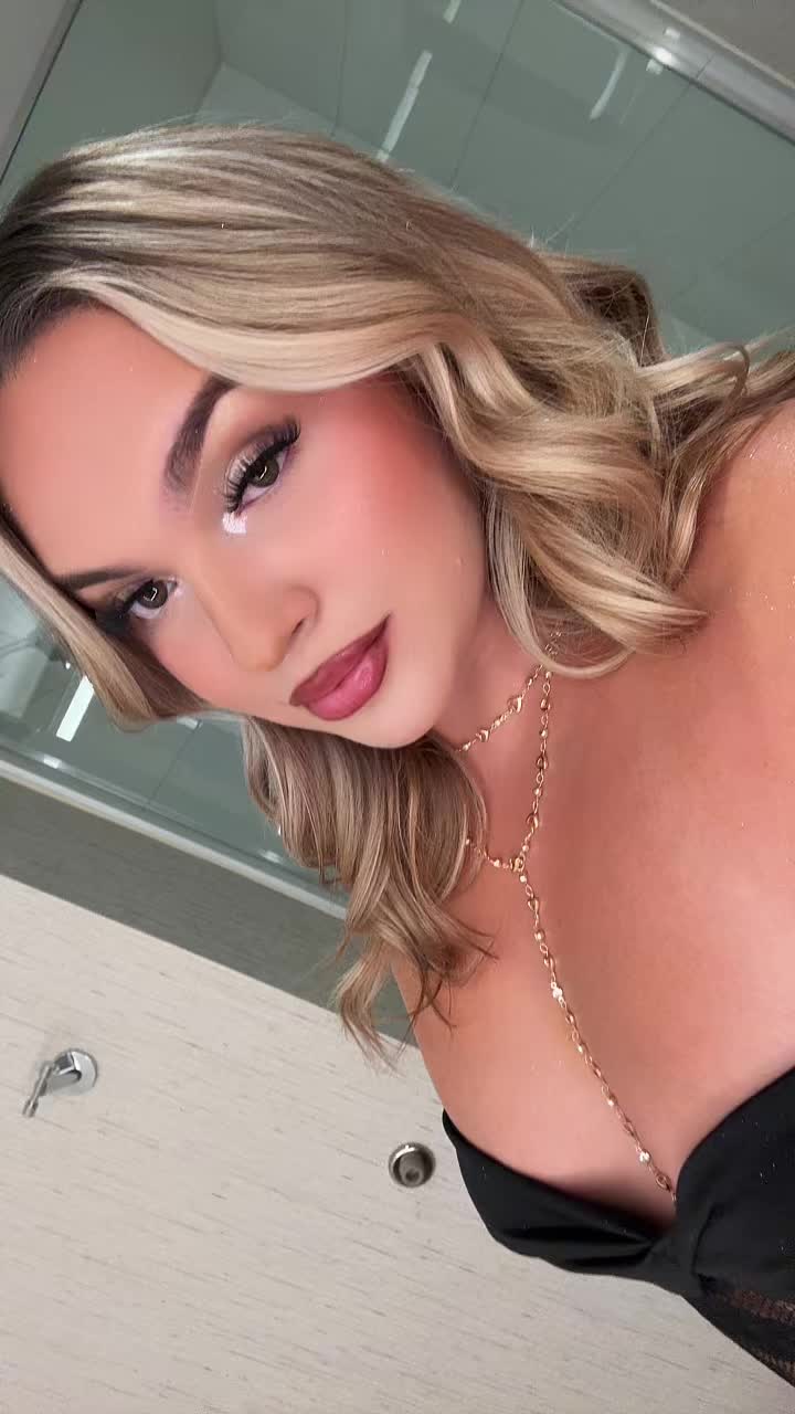 @cubanajayde