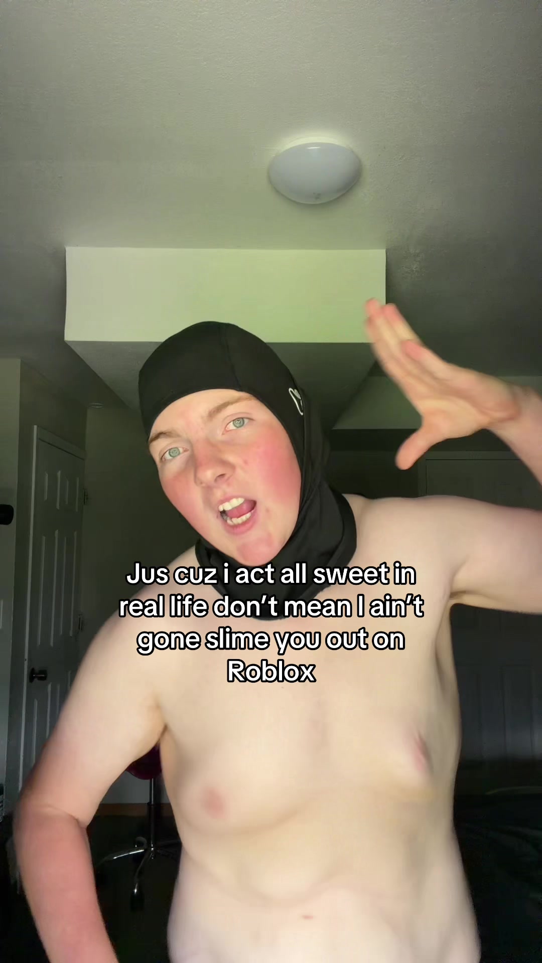 @FreakyAhCousin