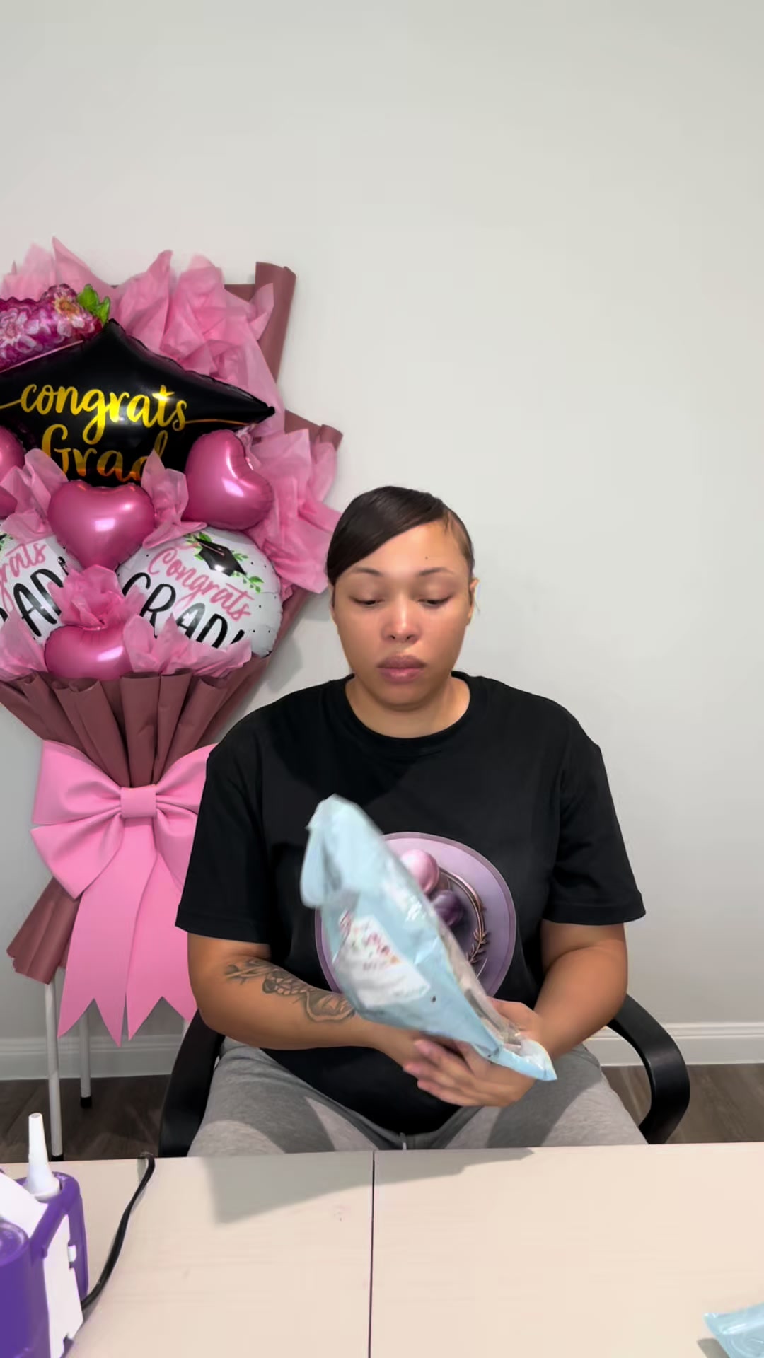 @Mrs street | 7five80 Balloons