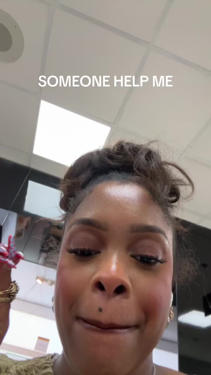 @Nikia J. | Style & Beauty