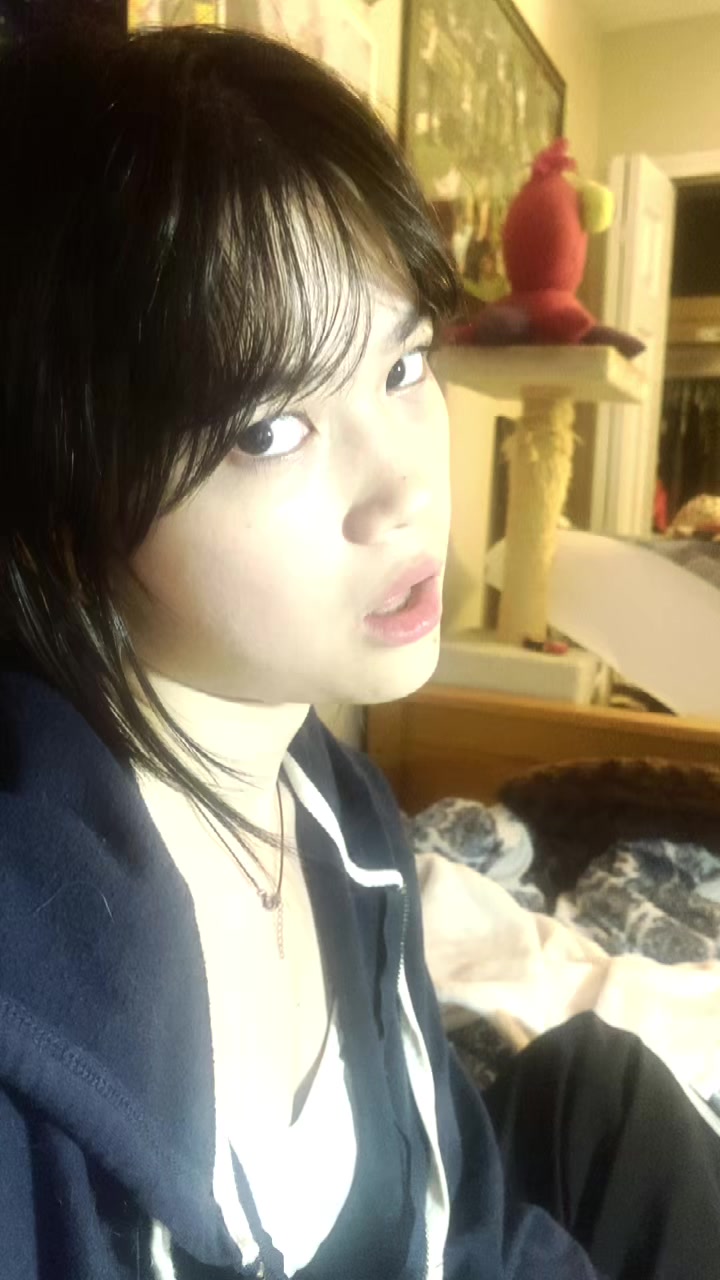 @user85882652530