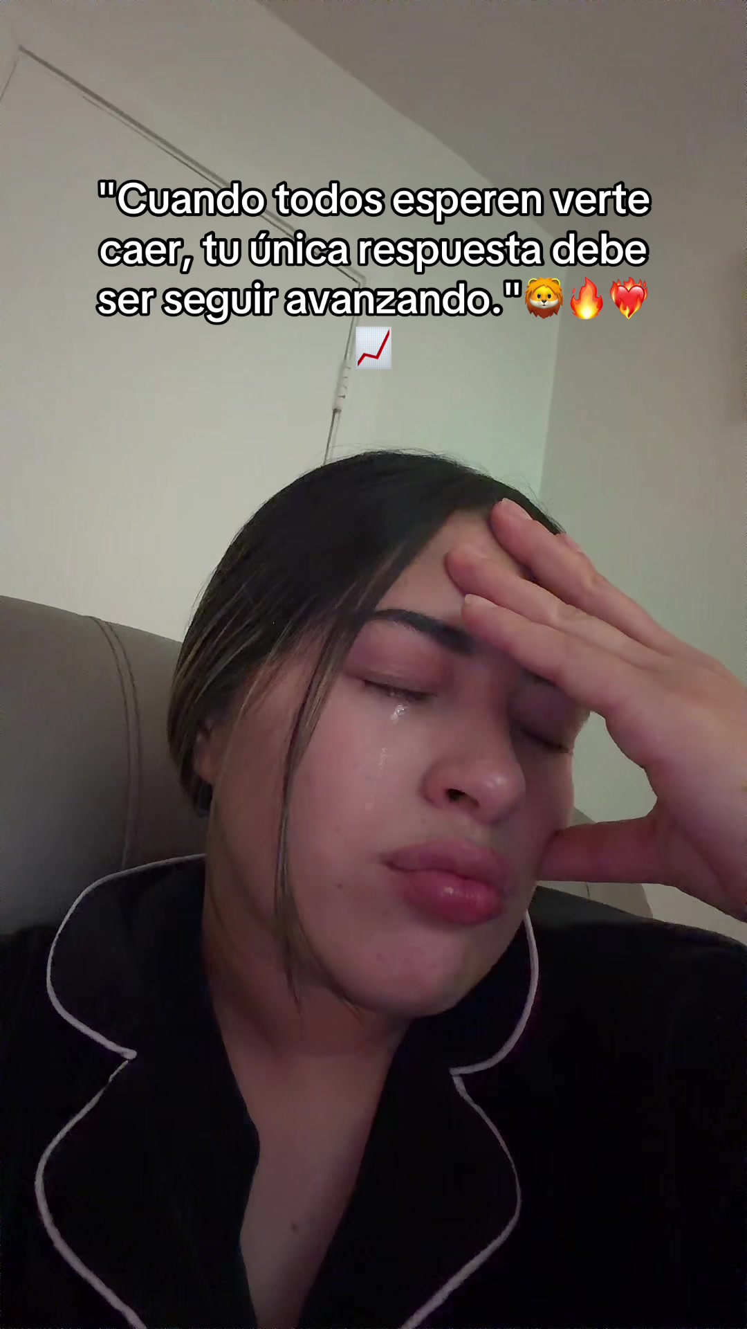 @Vaquerita👩🏻🌾 latina