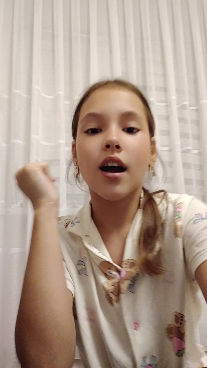 @Anna Dybova