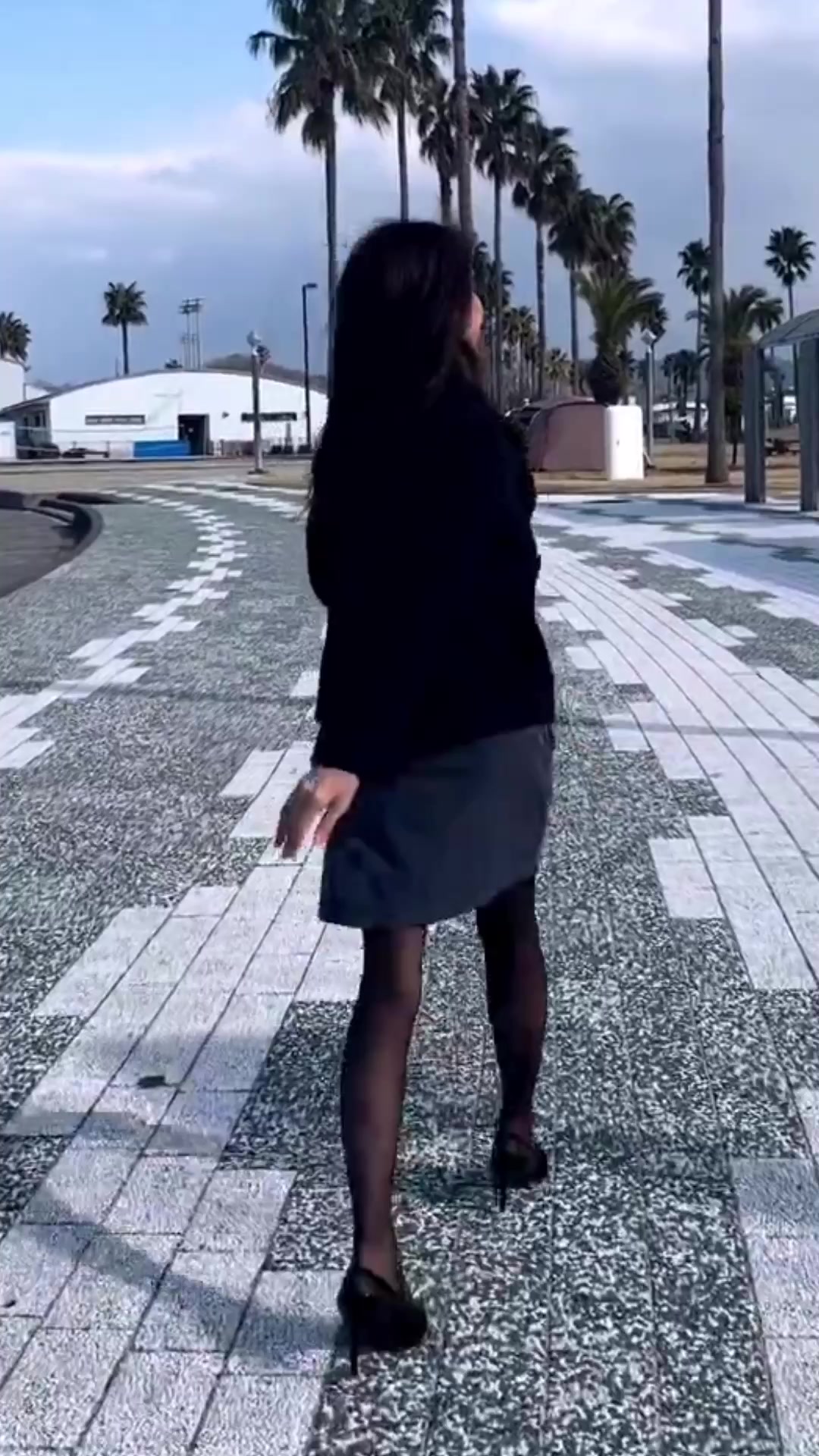@かなもりくみ