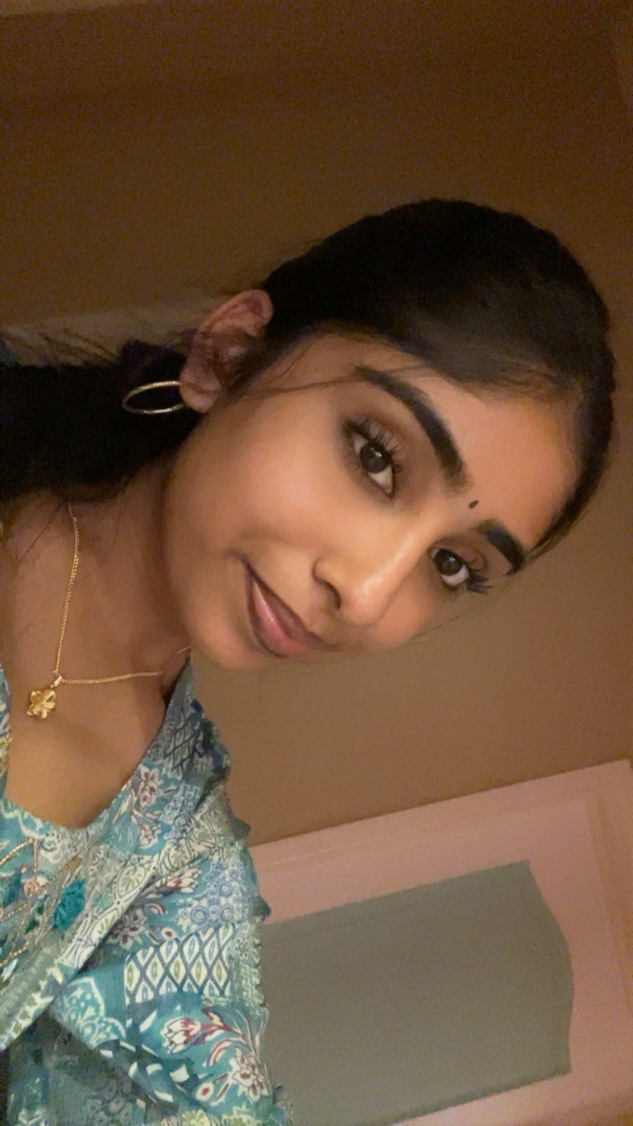 @neshna.m