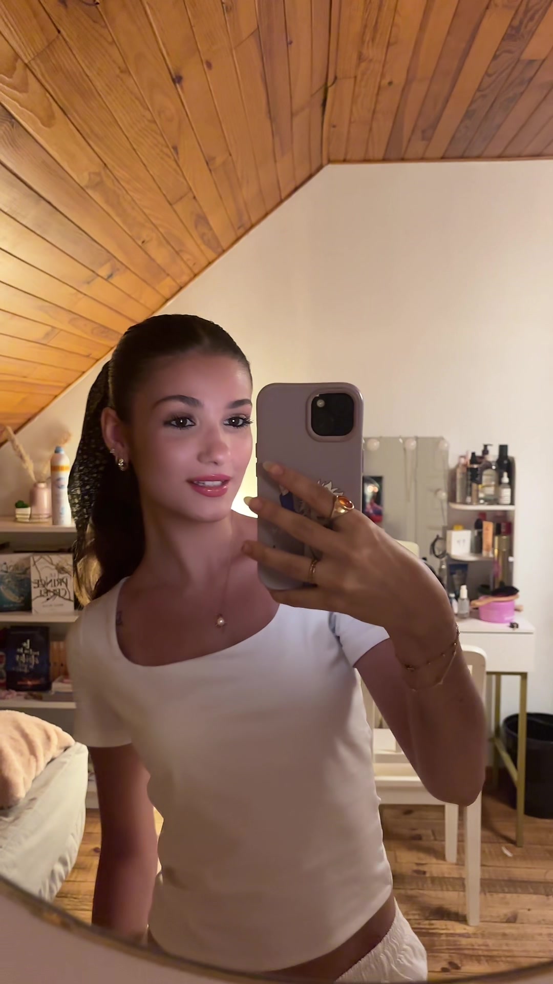 @lenaaplz