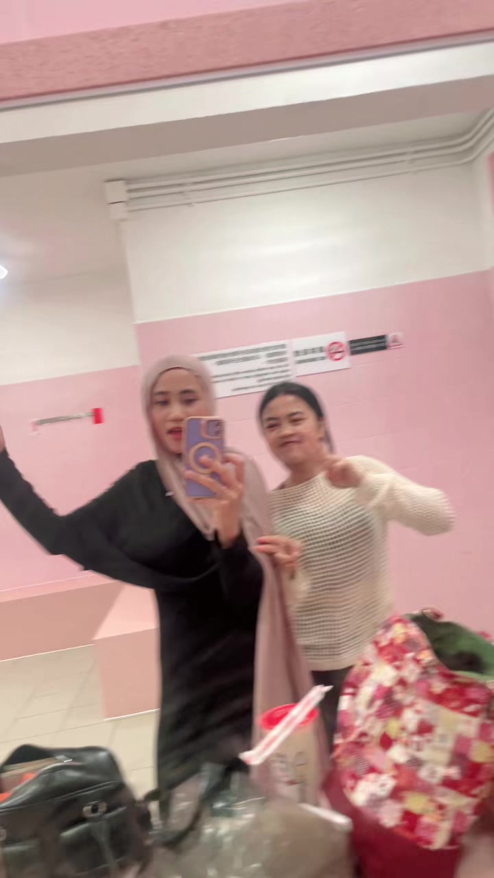 @rosaayu56