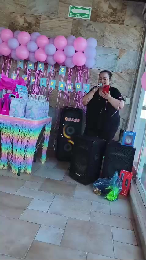 @Alem&aacute;n Sandoval