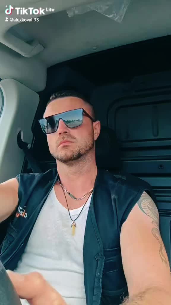@Alex Kovali