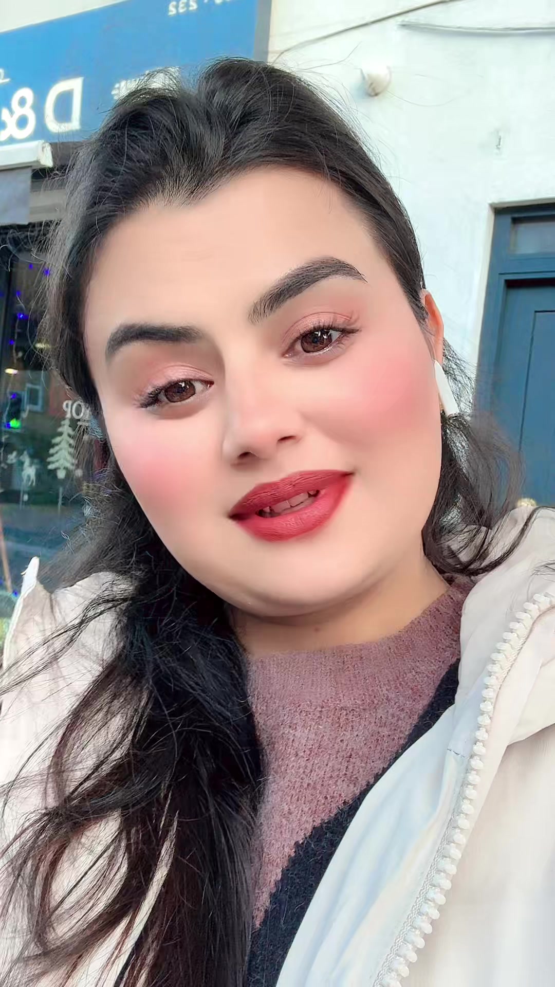 @Jharana🧿🫶