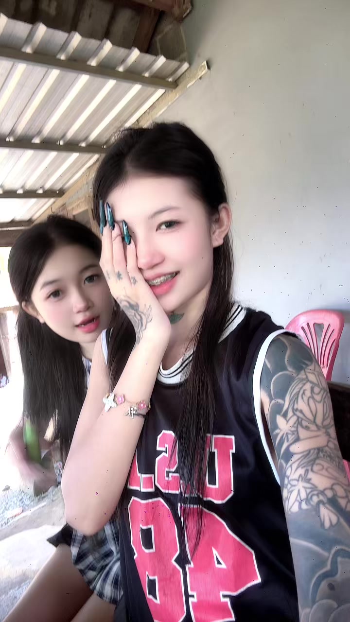 @小英[?] 14.7K🇱🇦🇹🇼 🤍