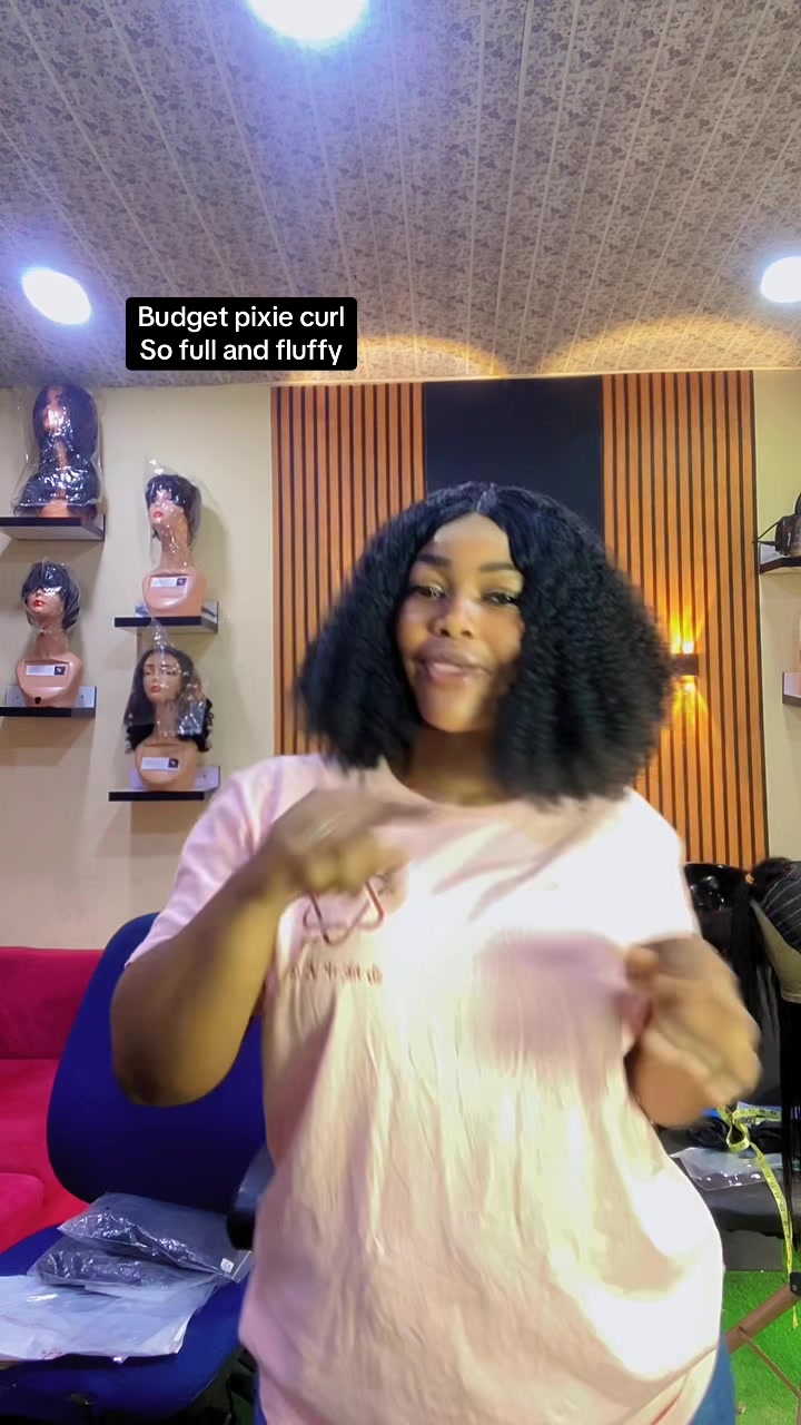 @Wig Stylist in Osogbo