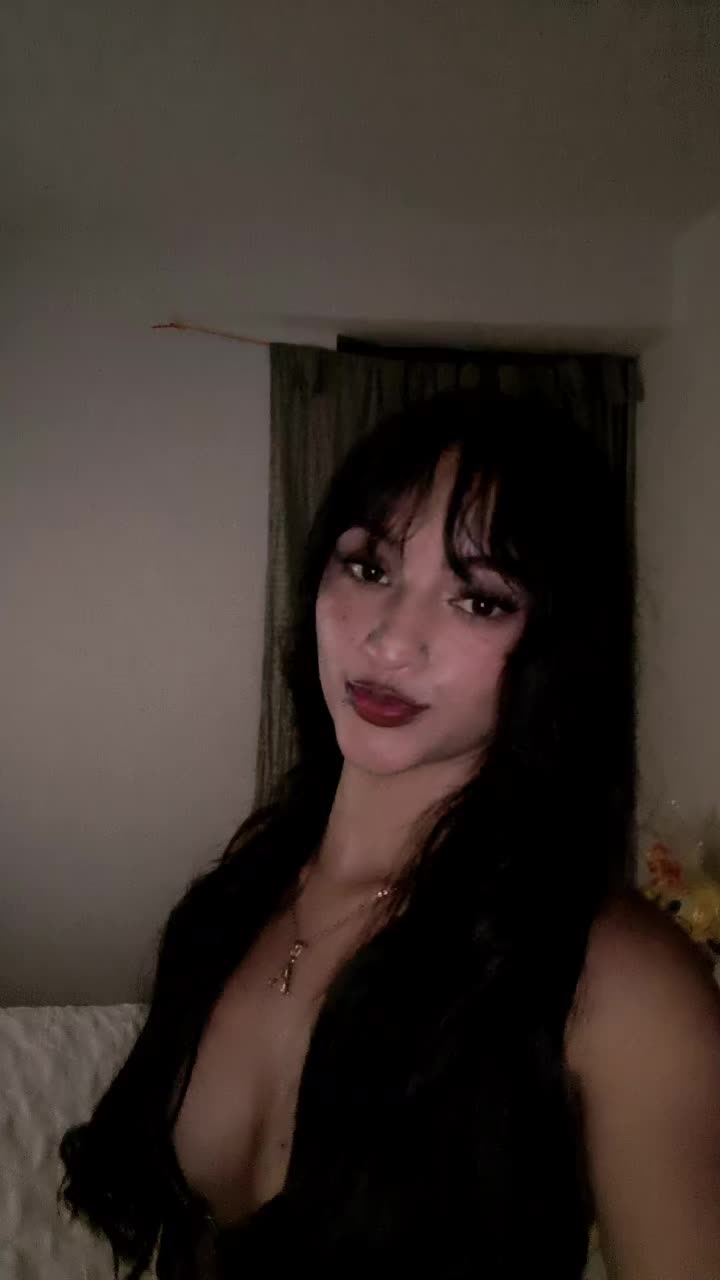 @Adriana caballero
