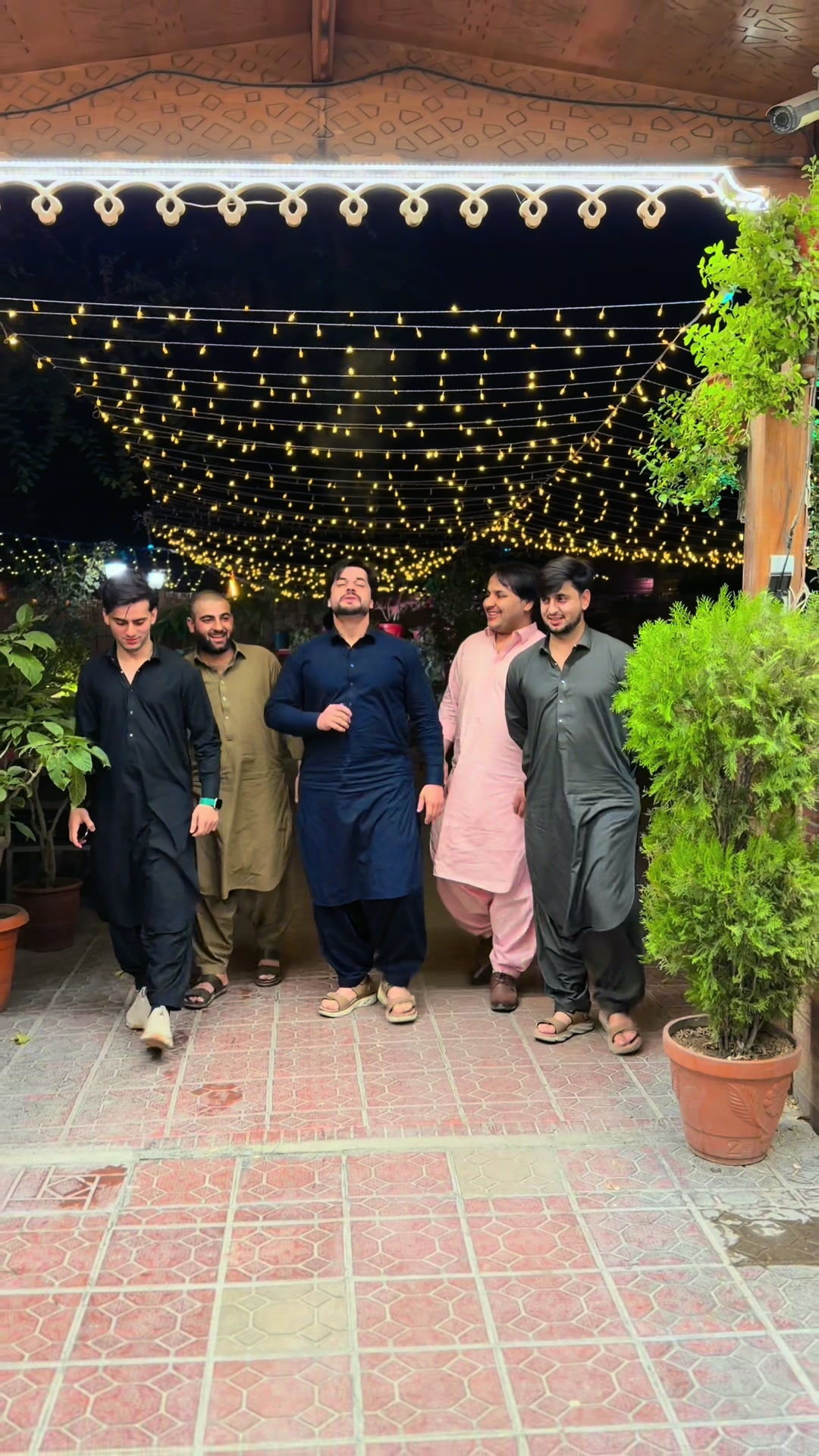 @Zahid khan Shinozada ♥️🇦🇫♥️