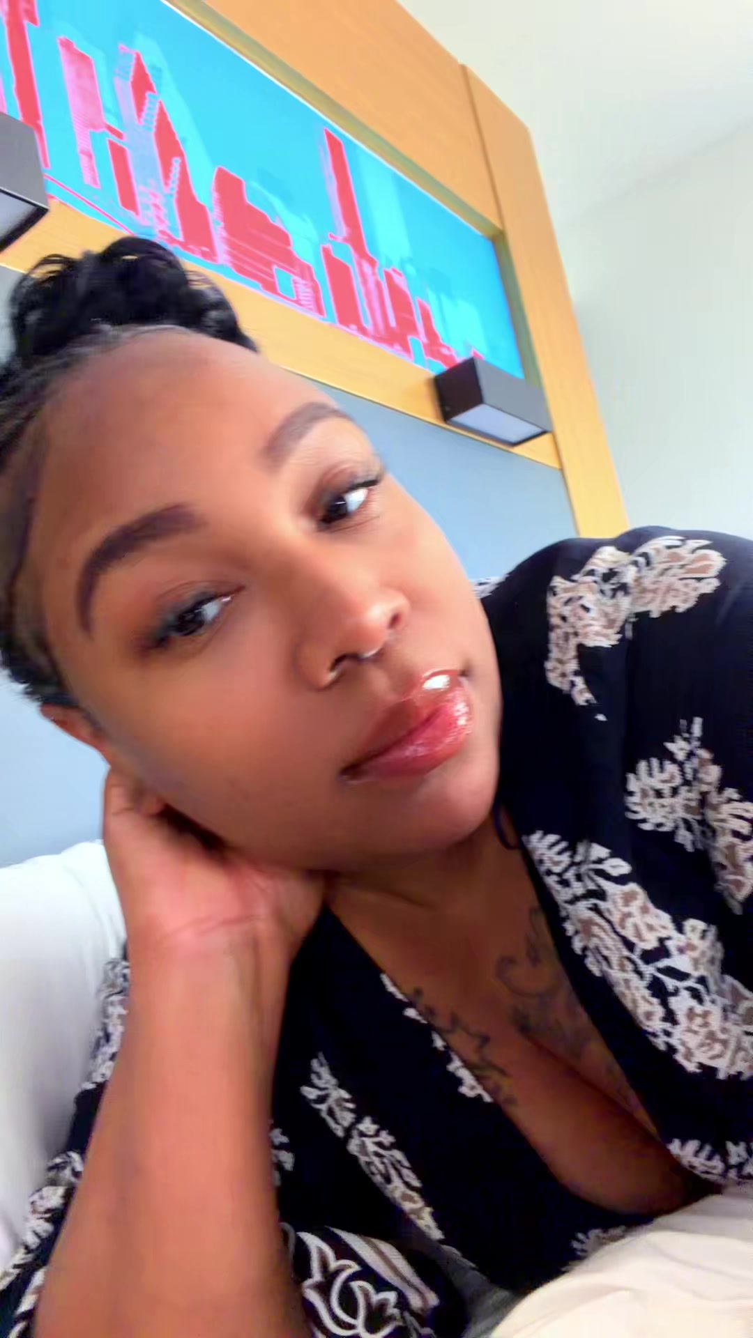 @Itzjustashley