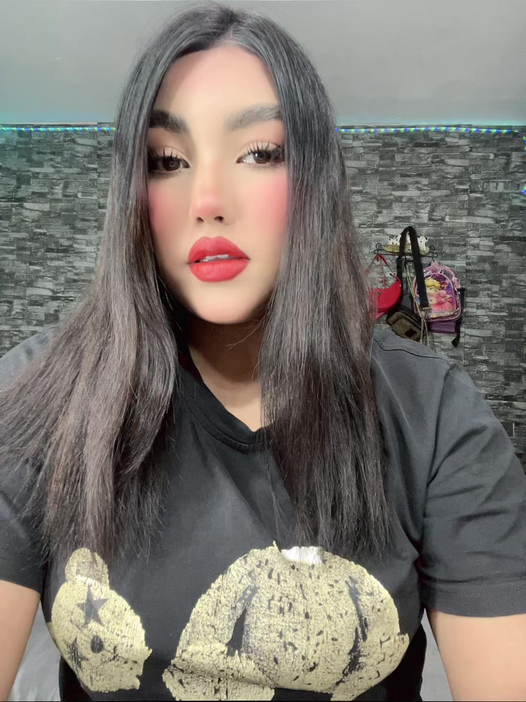 @Alo🧃