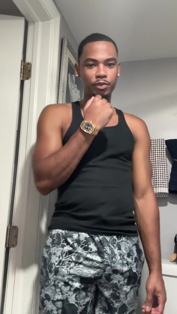 @shelovesjalendior