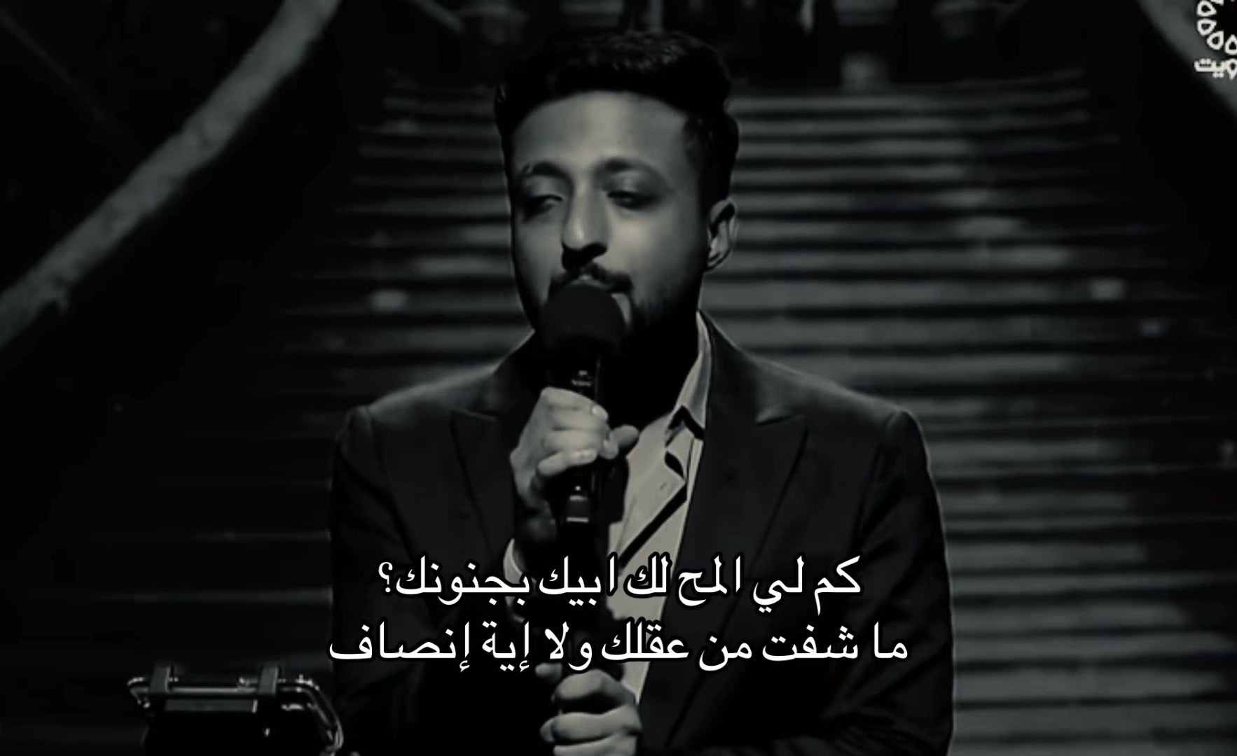 @8nmia