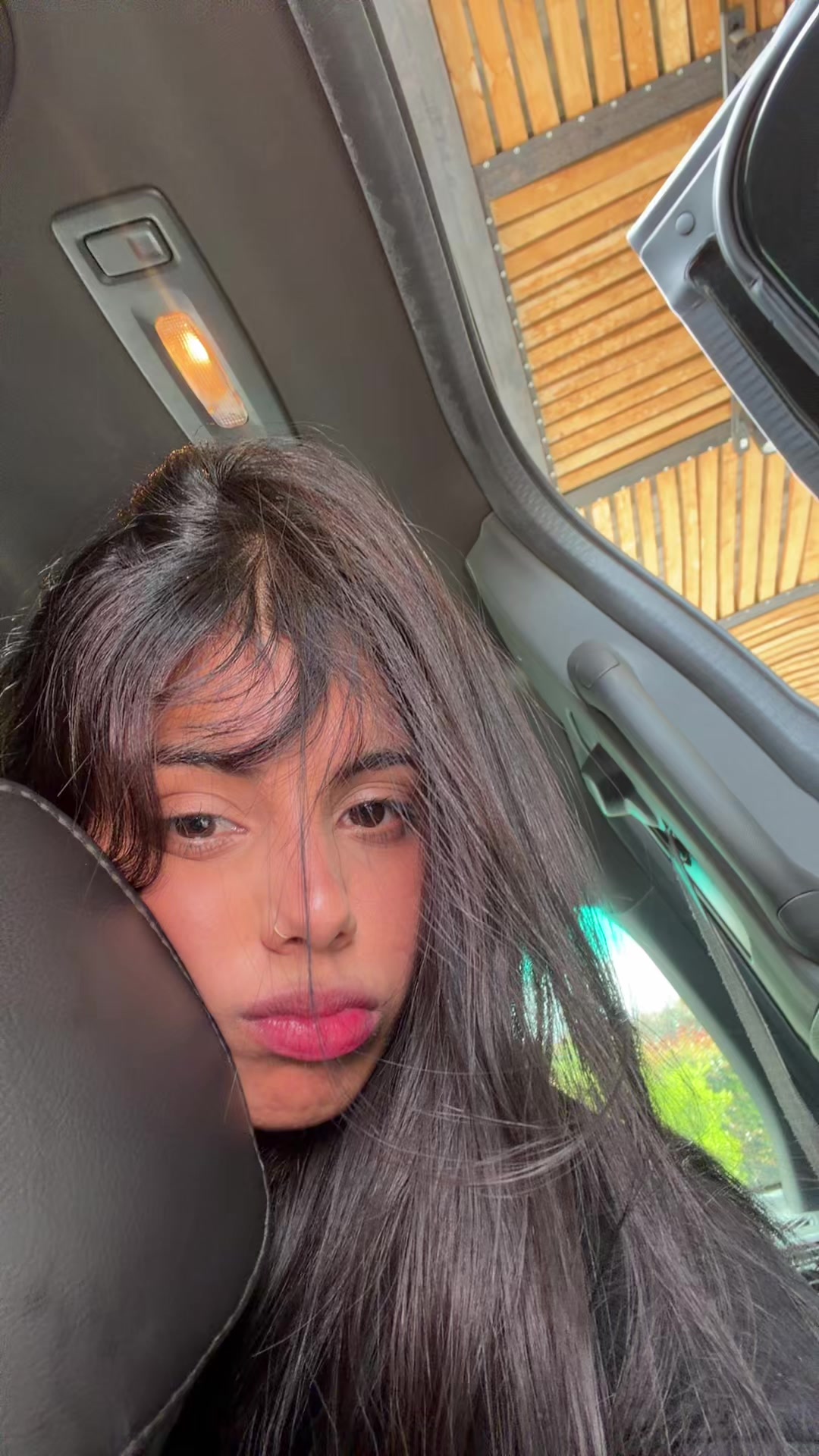 @Valentina