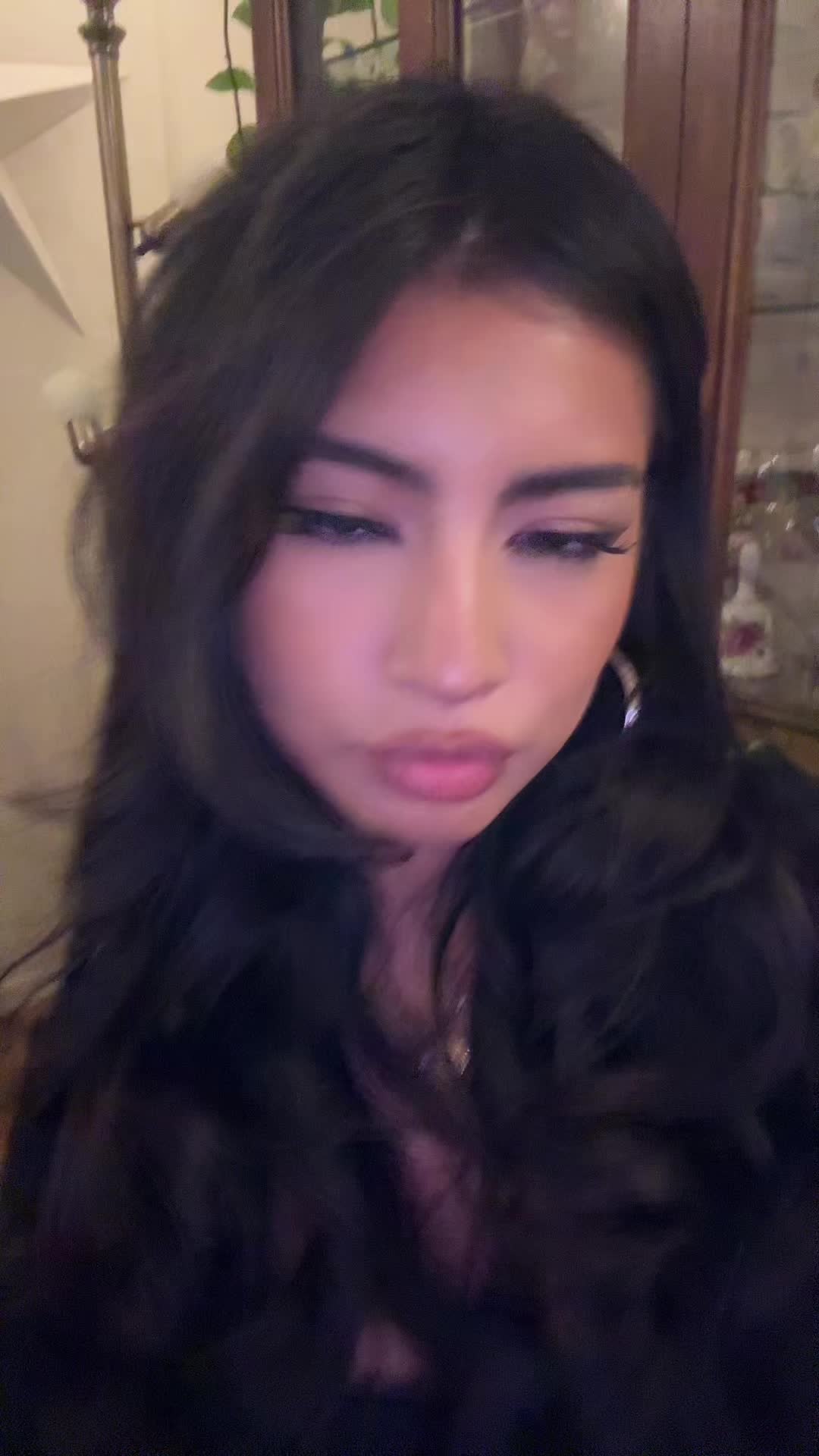 @sophieavril