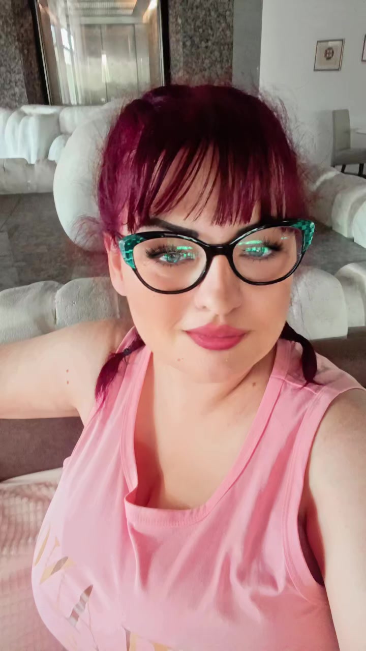 @Alisa u zemlji čuda